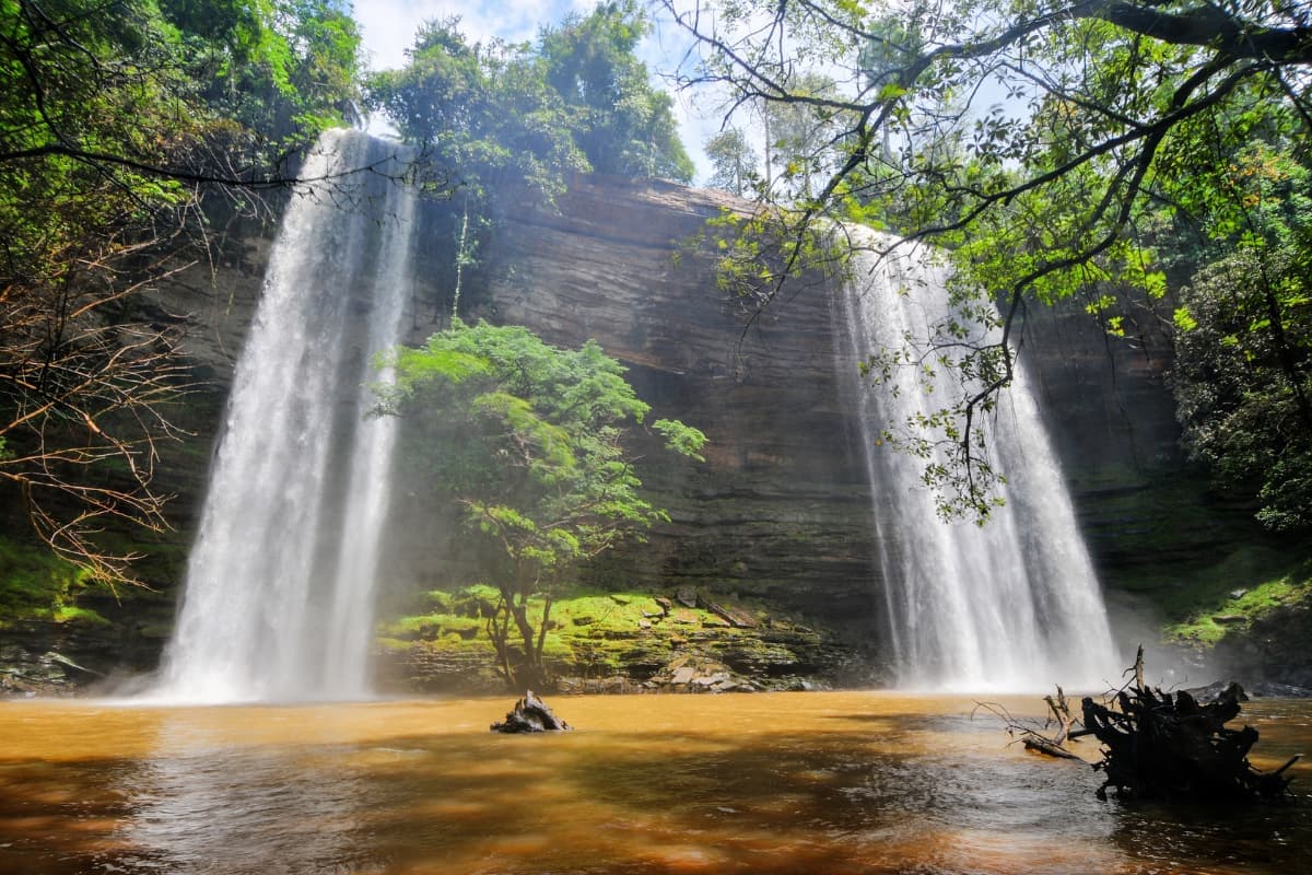 Boti Falls & Begoro Mountain Day Tour