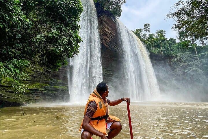 Boti Falls & Begoro Mountain Day Tour image 3